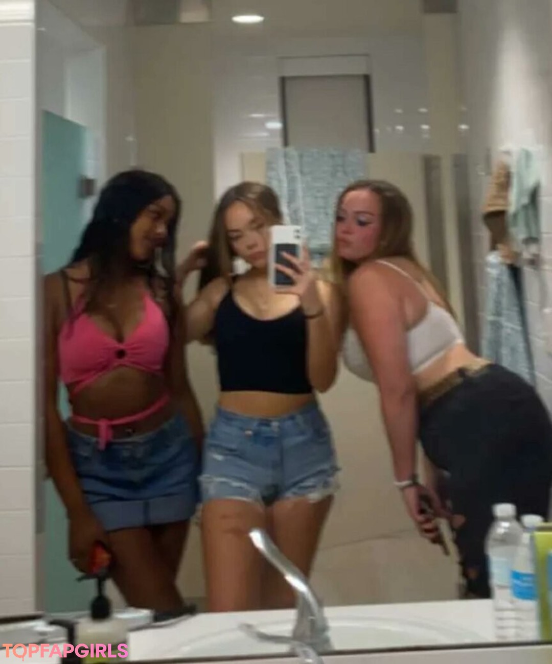Hannah B perfect pornstar img