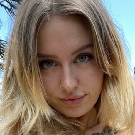 charleighlemons pornstar exclusive picture