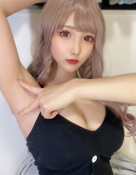 Karin Chama high quality model picture