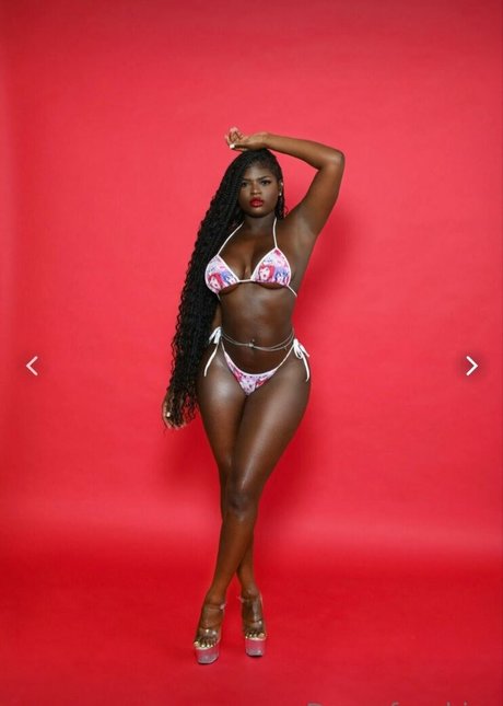 doseofneez sex pornstar pic