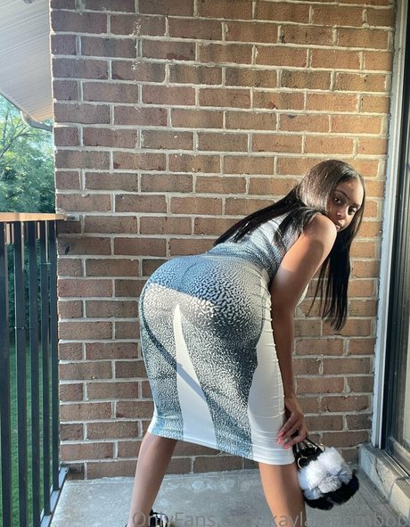 kaylalebombbb naked actress gallery