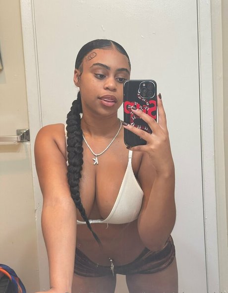 kaylalebombbb star erotic pics