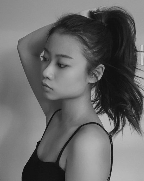 stepdaughter onlyfans hot sexy photos