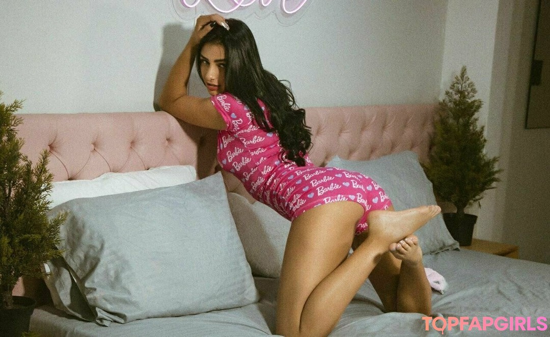 cutecamila nudes actress image