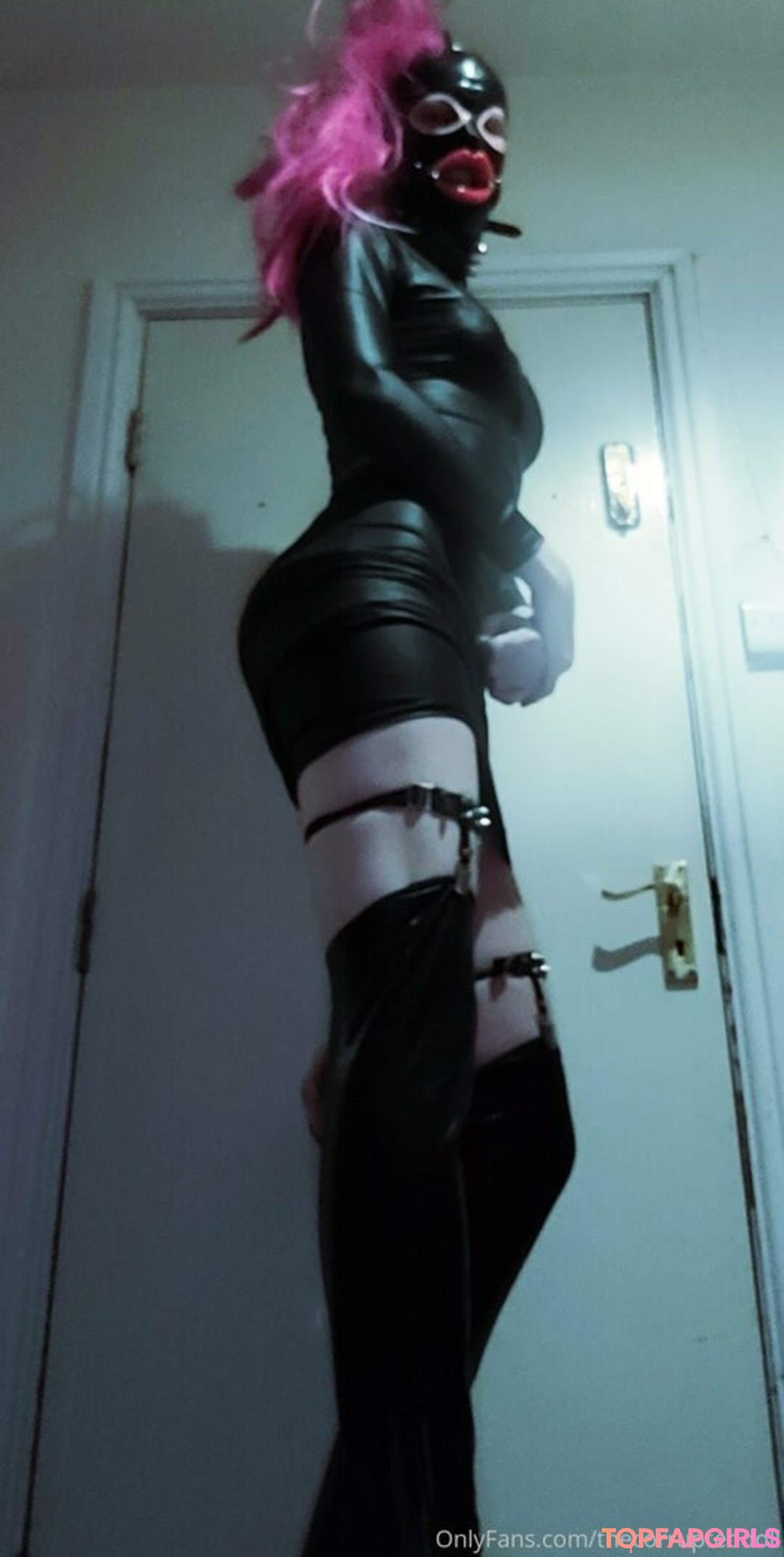 corruptedsissybimbodoll perfect star image