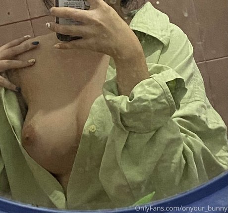 onyour bunny pornstar nude gallery