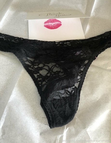 rooxie hot star photos