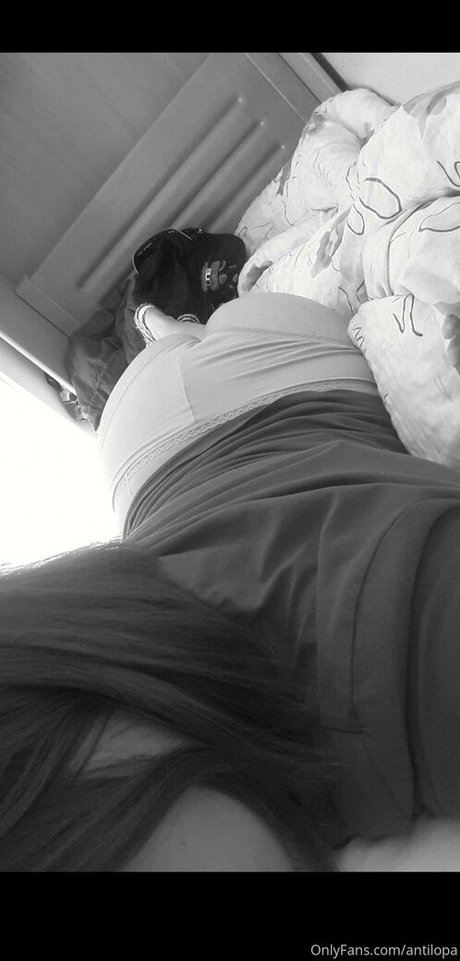 teen feet onlyfans adult picture