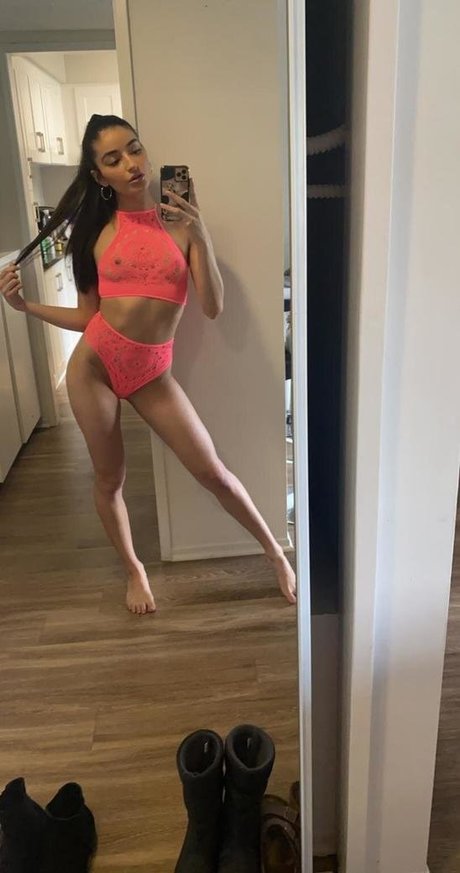 emilywillisxxx model adult archive