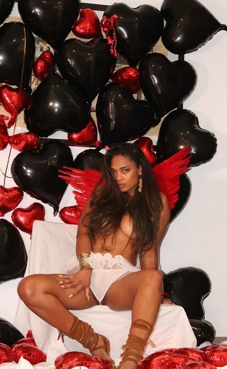 Astridlcm adult model photo