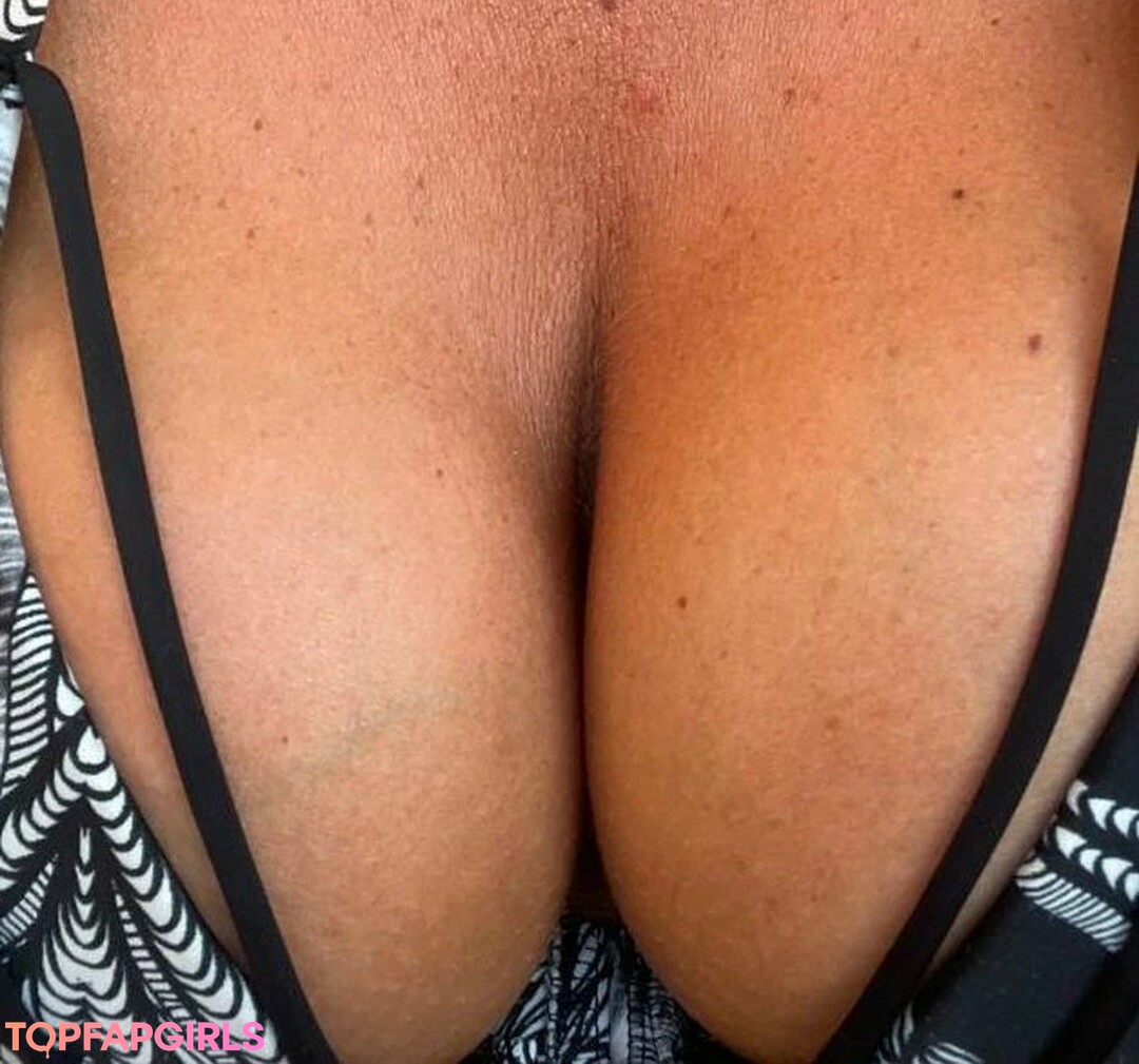 Nipsstrips hot pornstar galleries