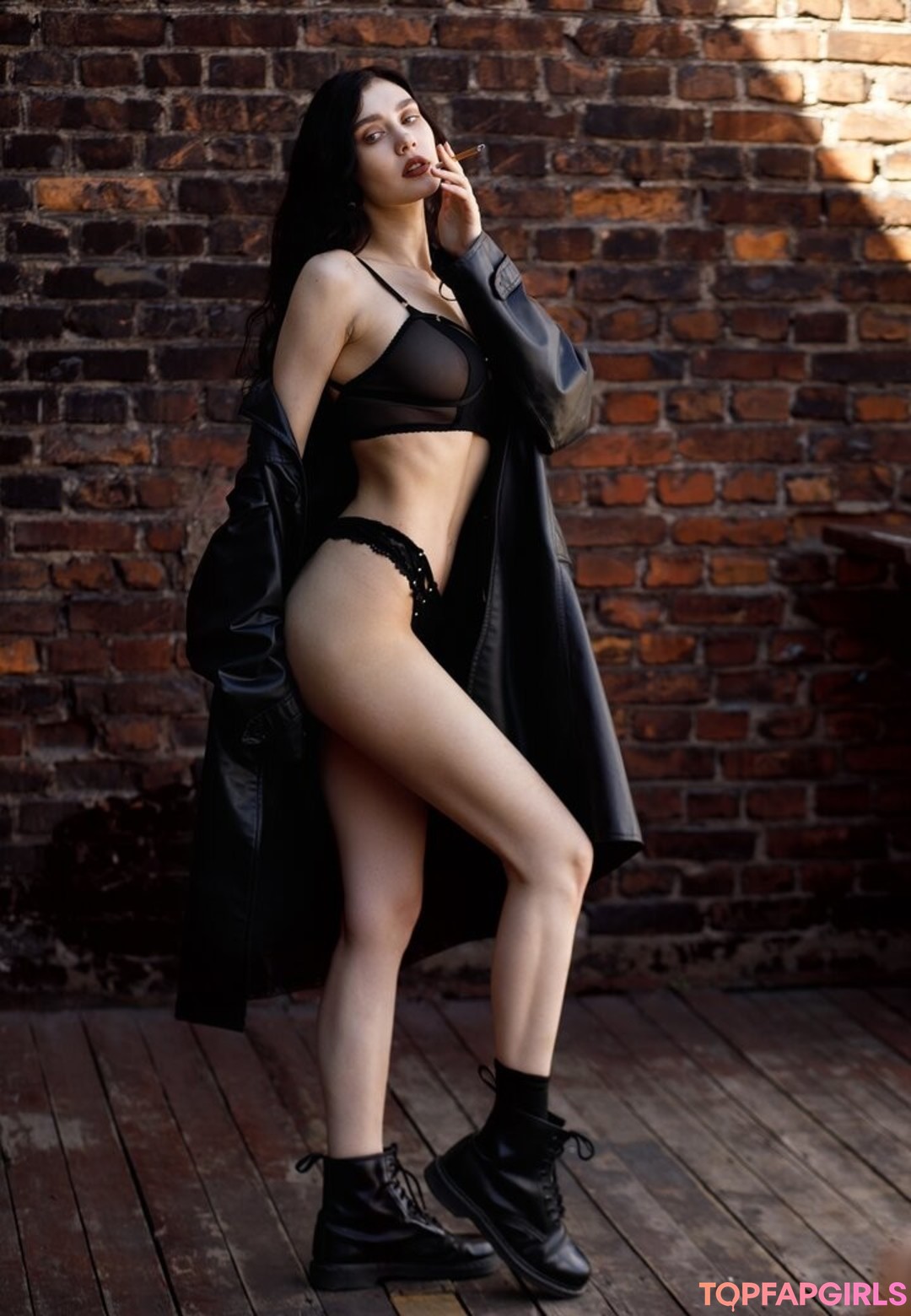 ufoksun naked pornstar img