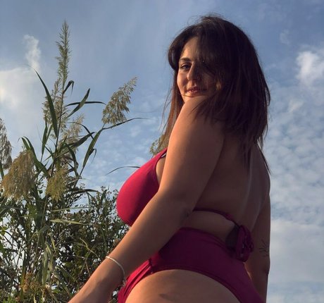 Noam L free model photos