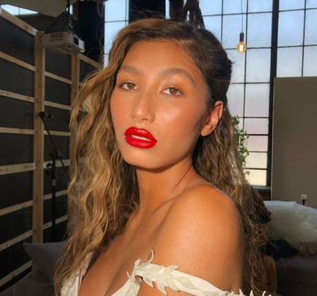 Dommmi nice actress img