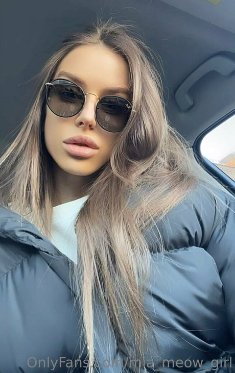 mia meow girl pornstar top pics