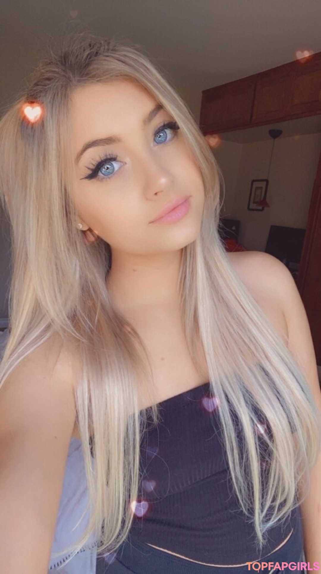 christinac842 profile image