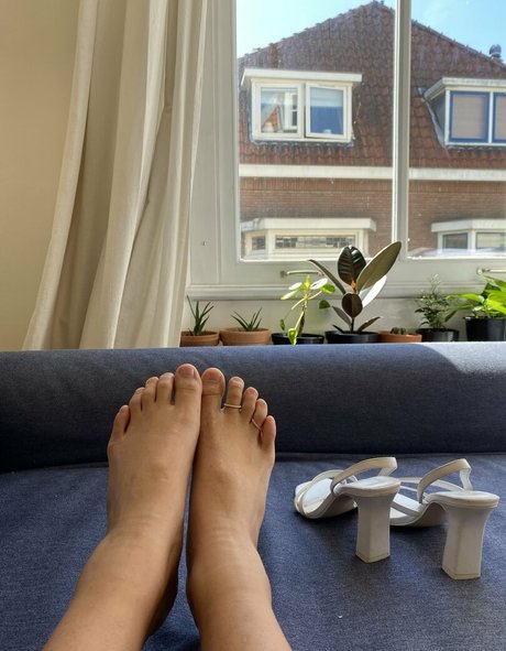 simplykimsfeet porn model image