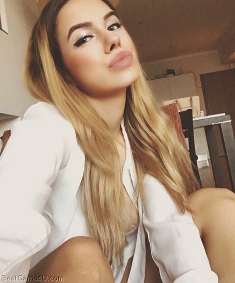 blonde masturbation onlyfans naked photos