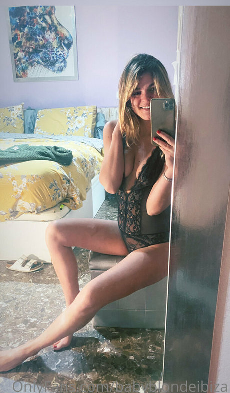 babyblondeibiza best model pic