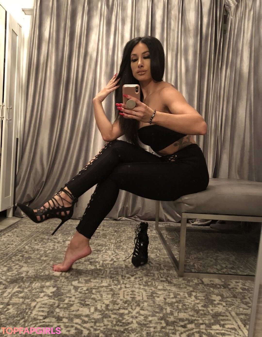 goddesstangent model art pic