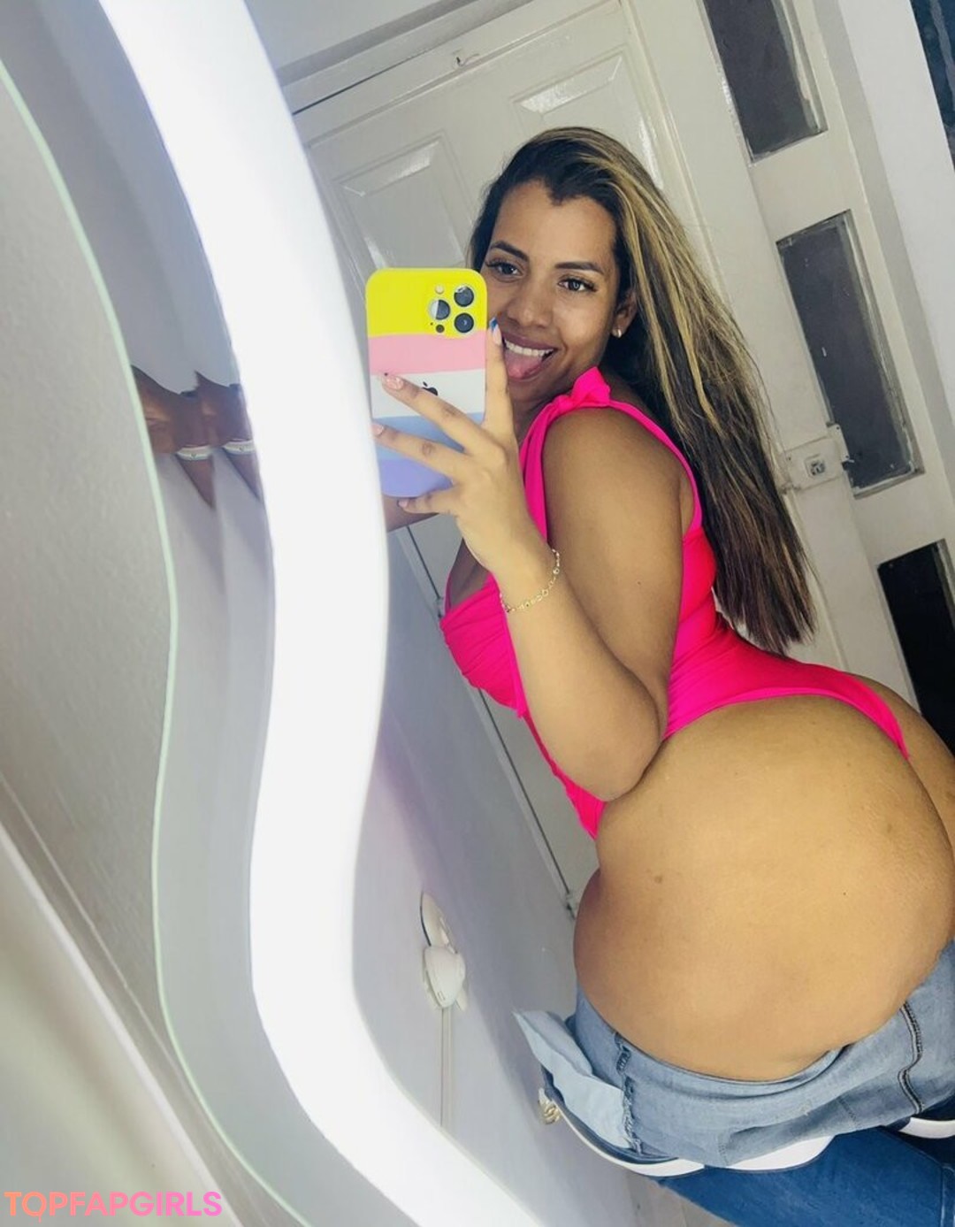 shemale handjob onlyfans art xxx picture