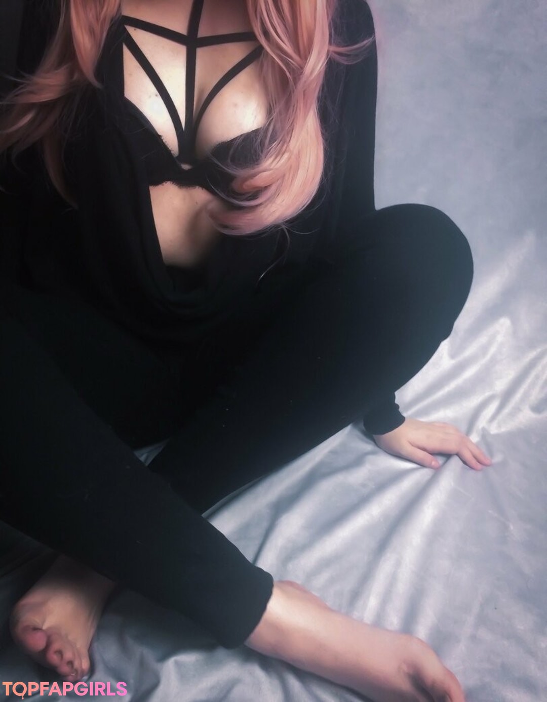 gothmistress star naked image