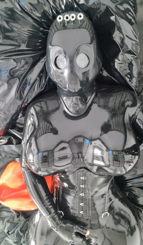 tiny onlyfans porno picture