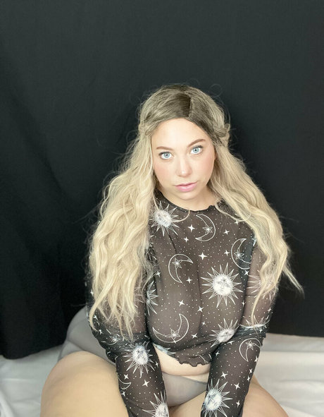 bbwtarah star high quality images