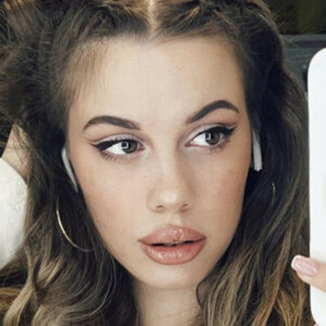 Dari loveyou exclusive star gallery