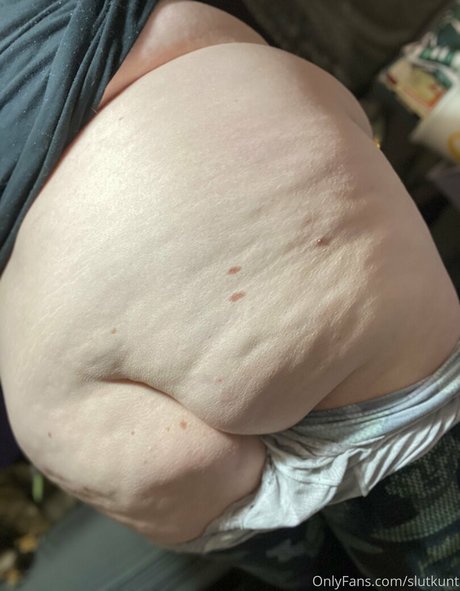 slutkunt model top pictures