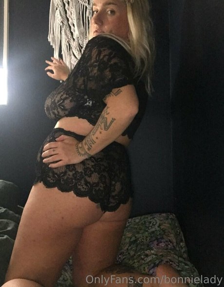 jerk onlyfans pornographic img