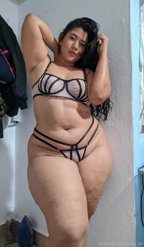 laura fer star top pics