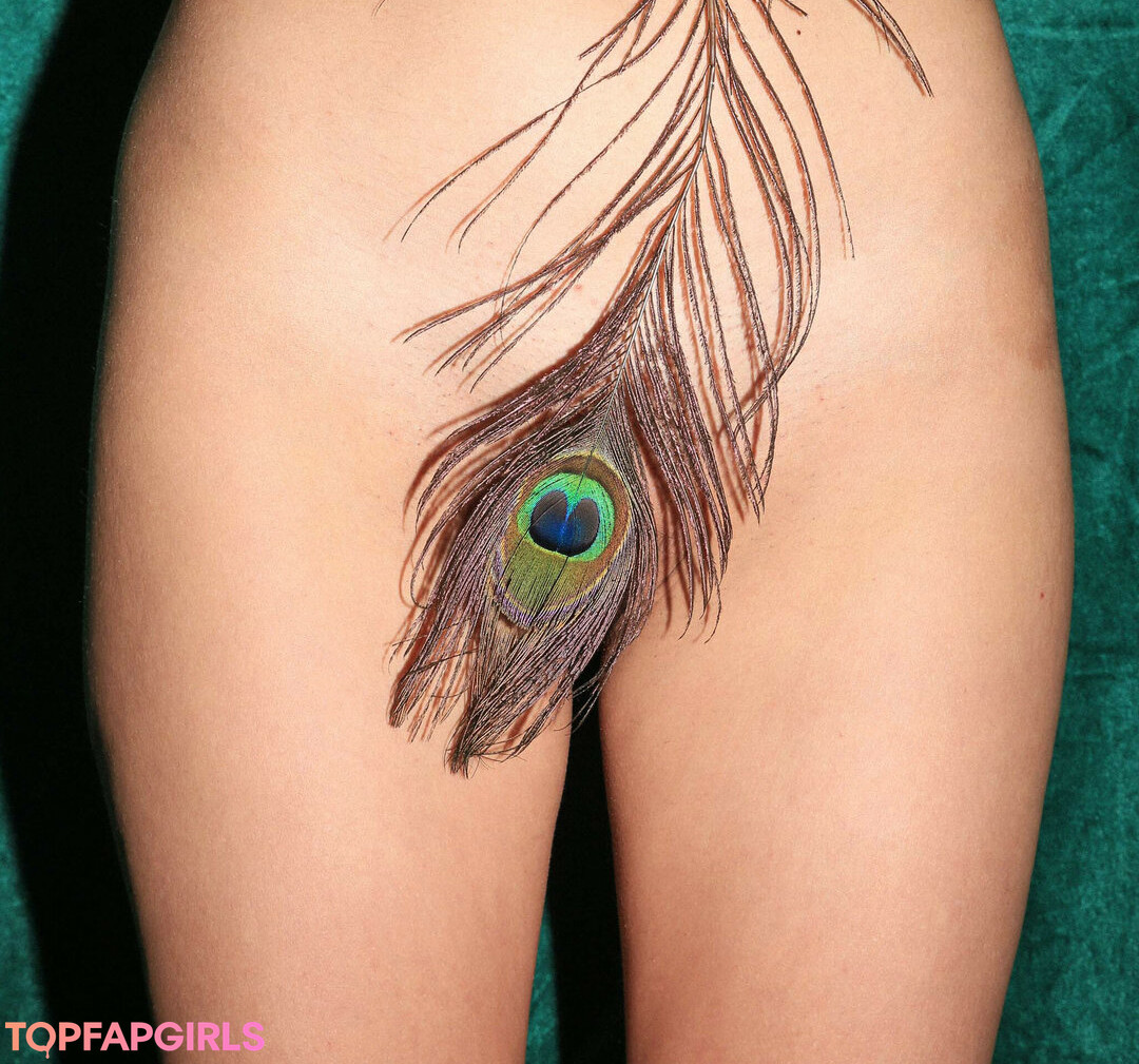 Giulia Finocchi nude pornstar pics