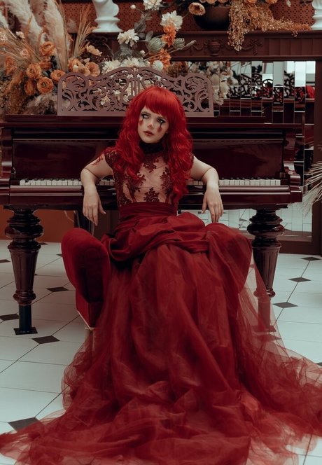 Di Simon xxx model gallery