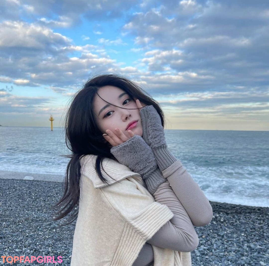 Lee Hayun pornstar perfect image