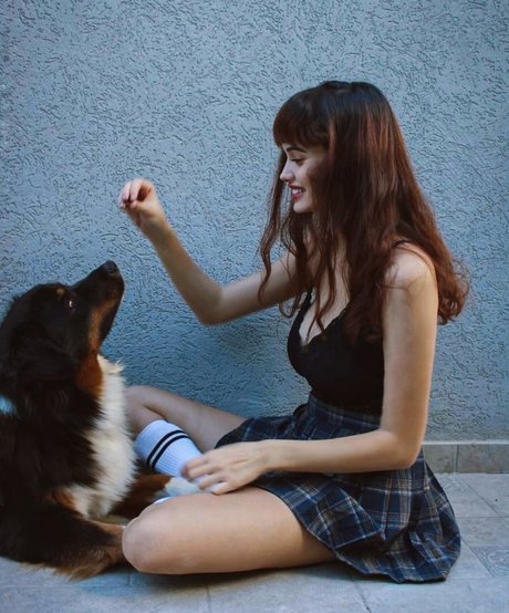 Linoy Tavor model exclusive gallery