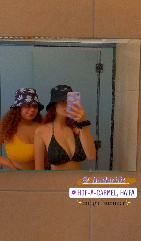 Linoy Tavor model exclusive gallery