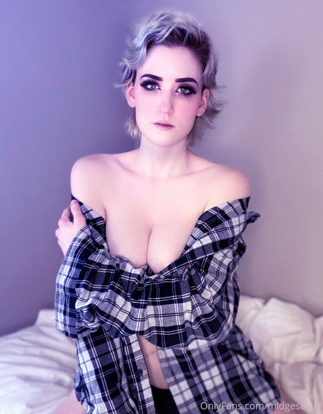 midgescully beautiful pornstar picture