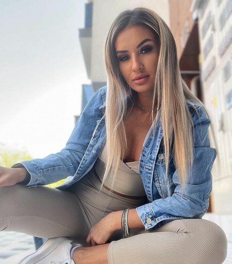 slim onlyfans beautiful nude images