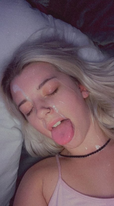 kianaamelia2 sexy actress picture