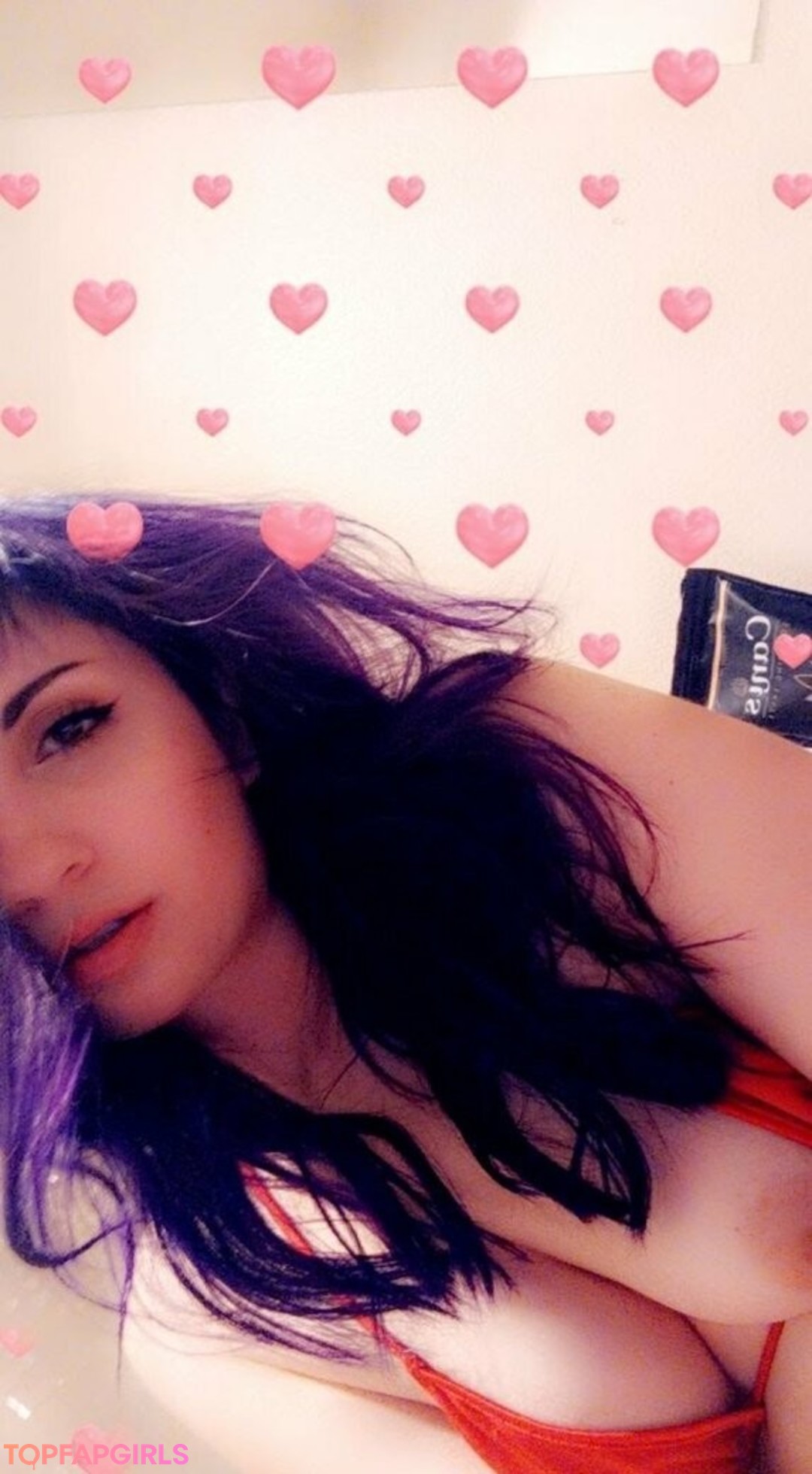daxanais star nude picture