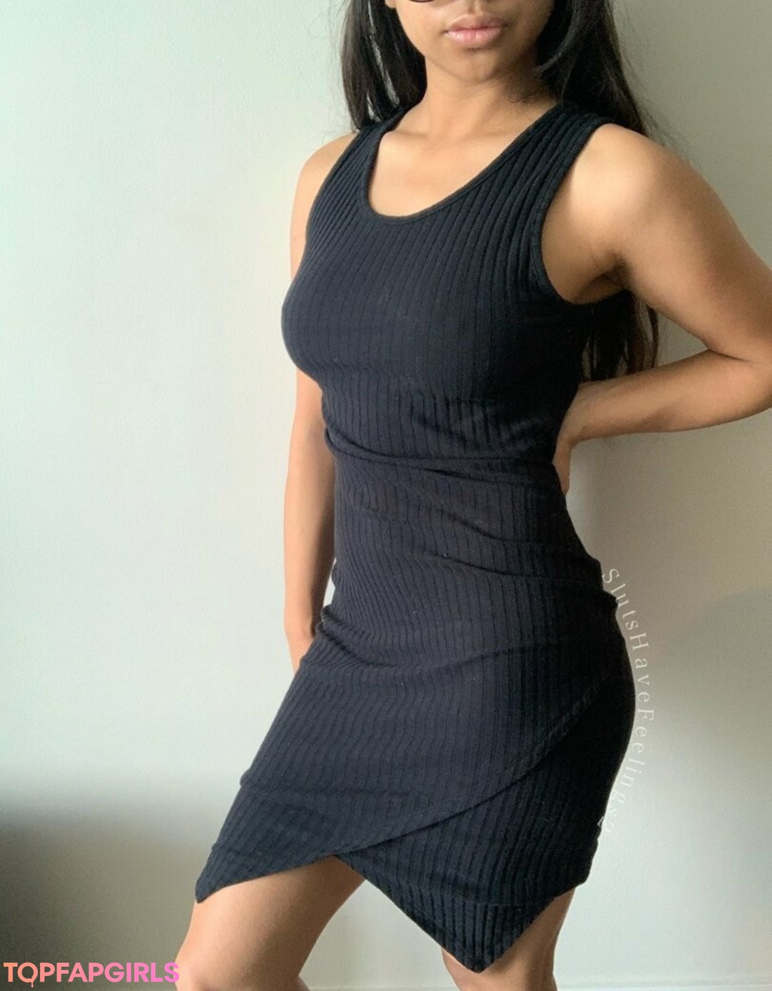 ubedientgirl nudes model pics