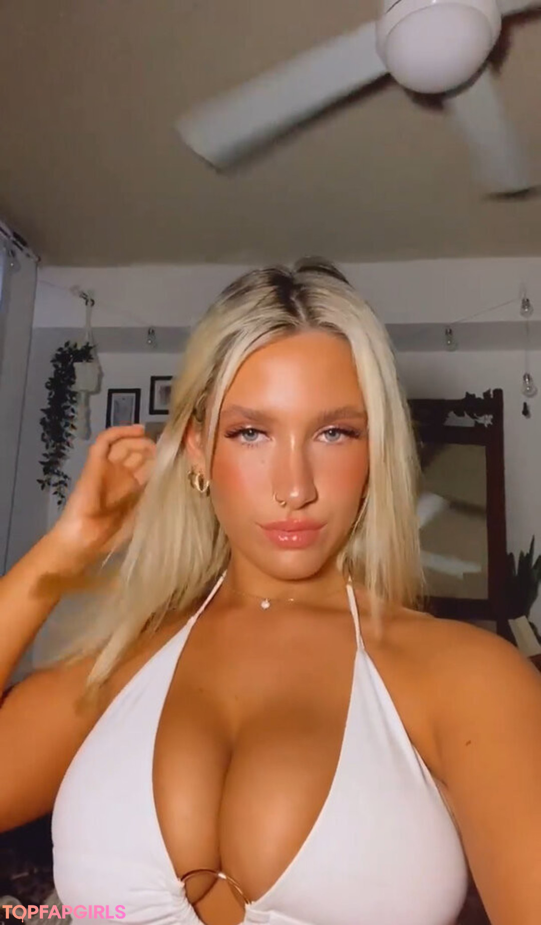 trans milf onlyfans pornographic img