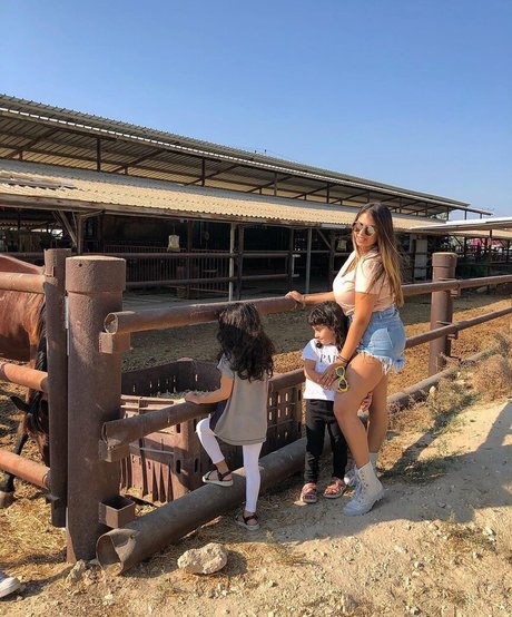 Shahar Matok model nude pics