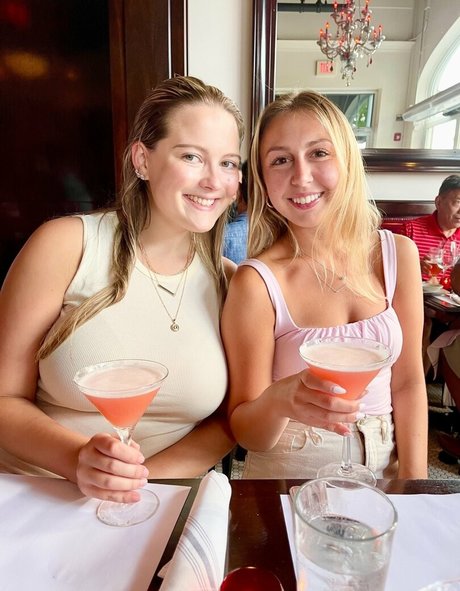 Olivia H adult star photo