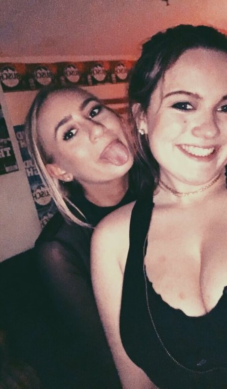 Olivia H star adult picture