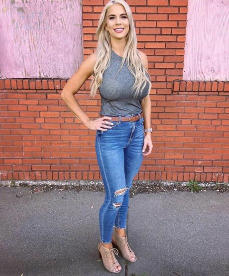 Katelyn Keplar model top galleries