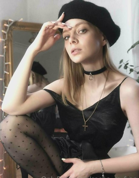 sasha m free pornographic model pictures