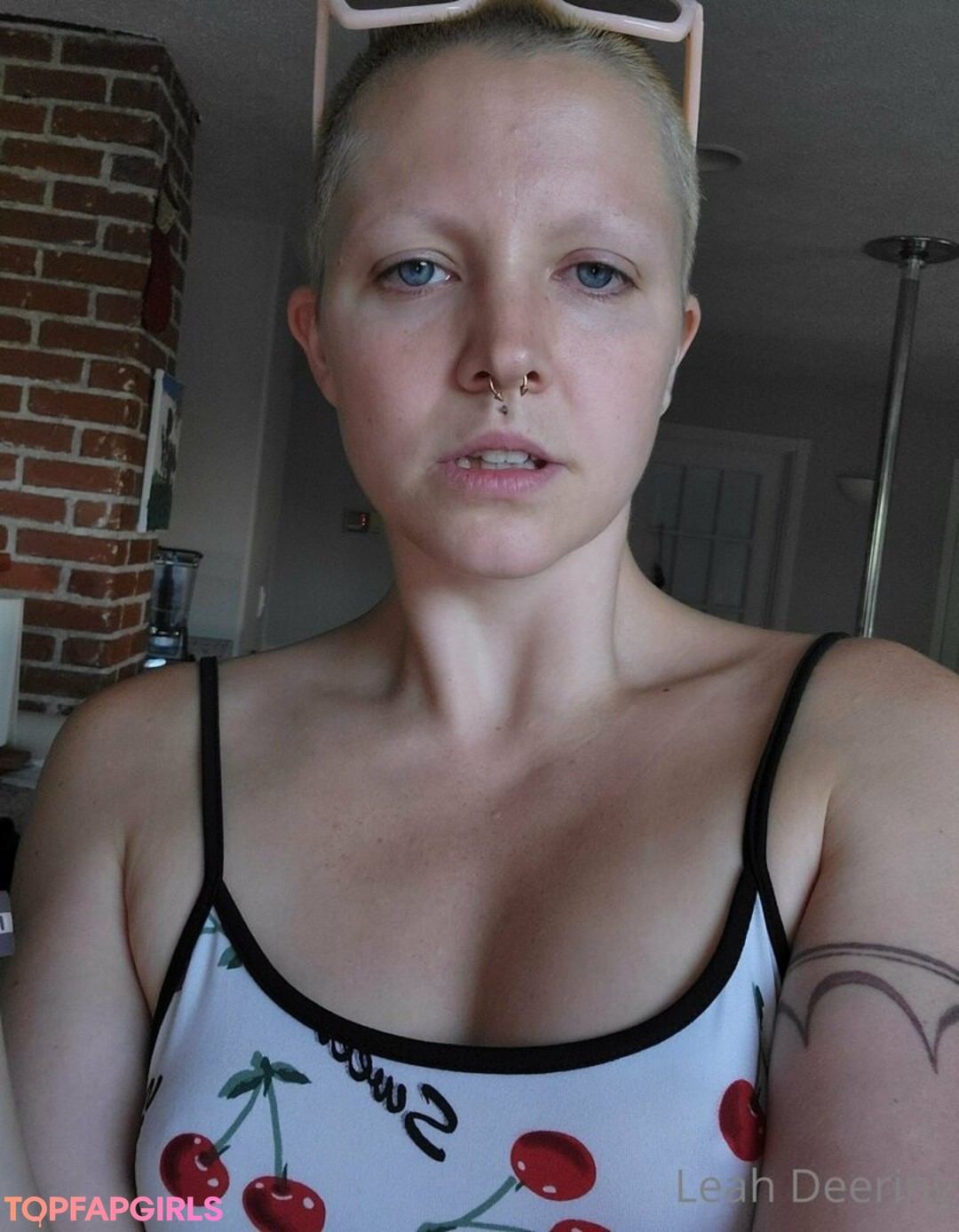 dildo swagins69 art model pics