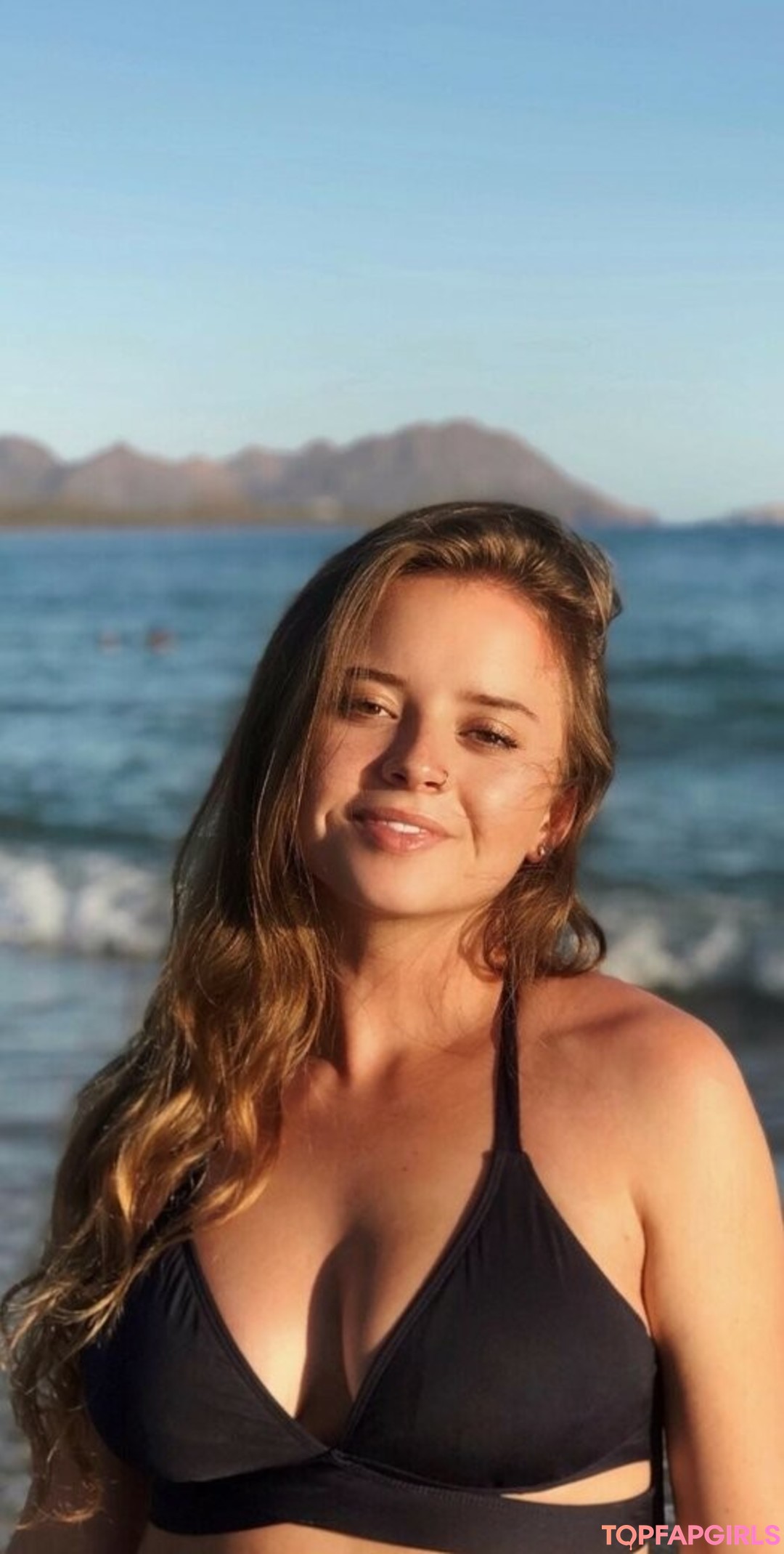 Susividal art model picture
